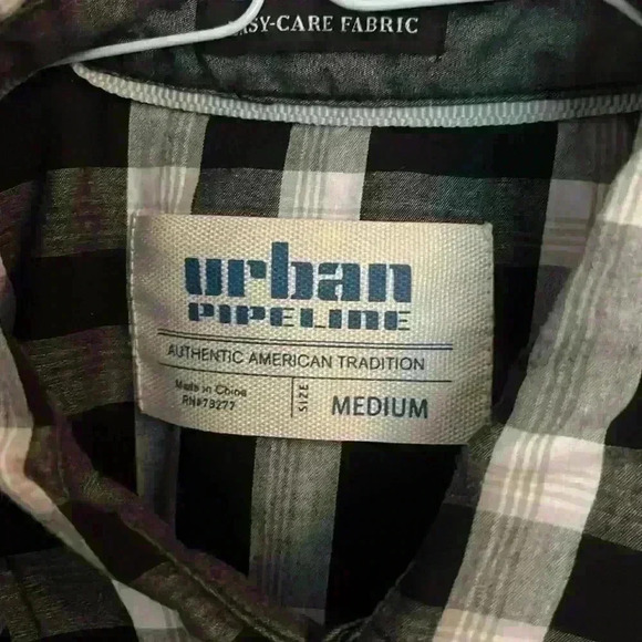 Urban Pipeline Men’s short sleeve collared shirt - black plaid - Picture 3 of 4